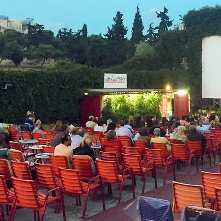 Acropolis Area 5 Minutes To The Museum And Metro Apartment Athens