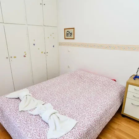 Acropolis Area 5 Minutes To The Museum And Metro Apartment *